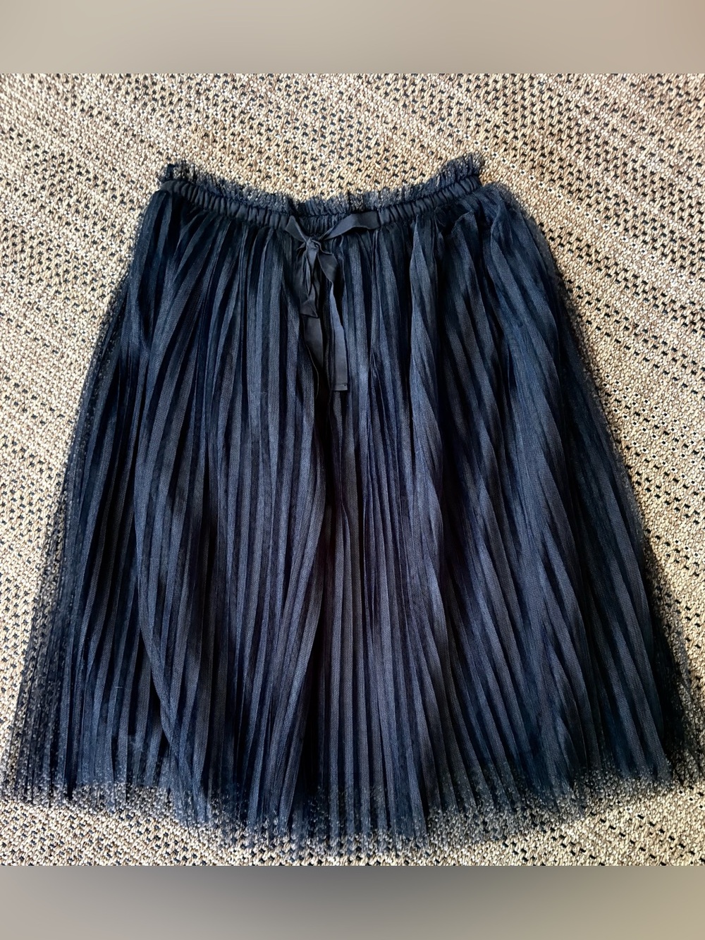 Francesca | Black Pleated Tulle Midi Skirt